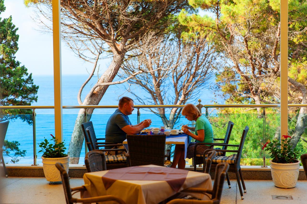 Corpus B - Hotel Albatros Ulcinj Exterior foto